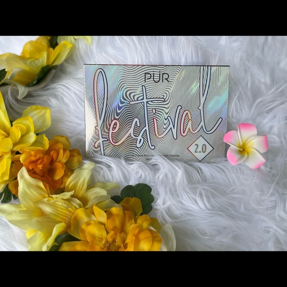 EYESHADOW PALETTE - Picture 2 of 5